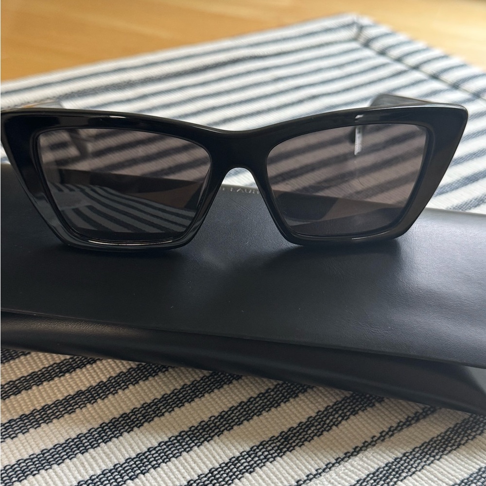 Yves Saint Laurent Black Sunglasses